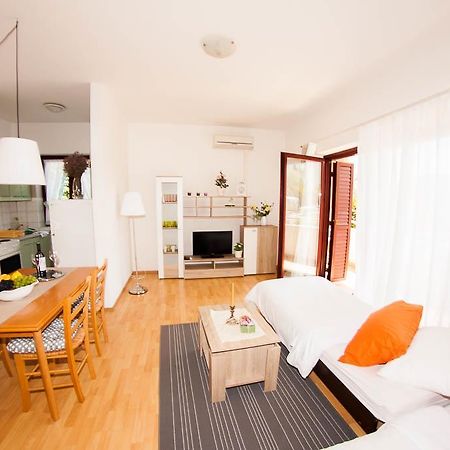 Apartments Labinac Pula Extérieur photo