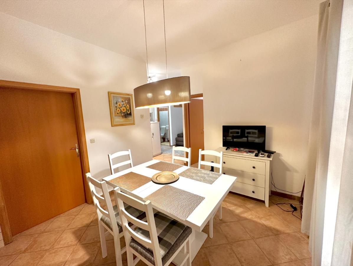 Apartments Labinac Pula Extérieur photo